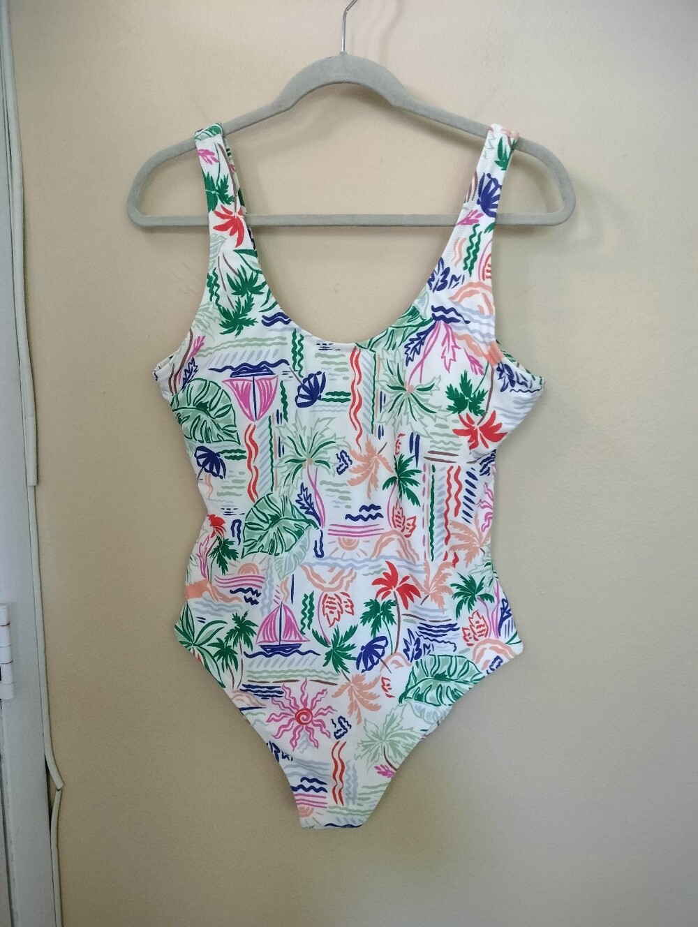 Old Navy Tropical Swimsuit Bathing Suit White Multicolor Print L Vacation Beach